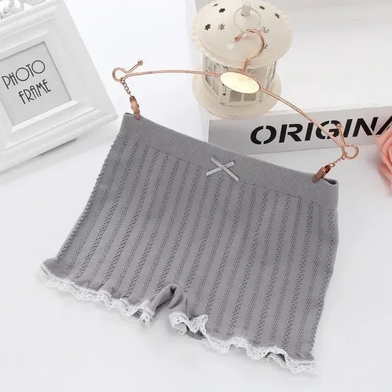 Summer Lace Seamless Safety Shorts Sexy High-stretch Boxers for Women Cute Bow Lolita Shorts Girls Under Skirt Shorts Underwear